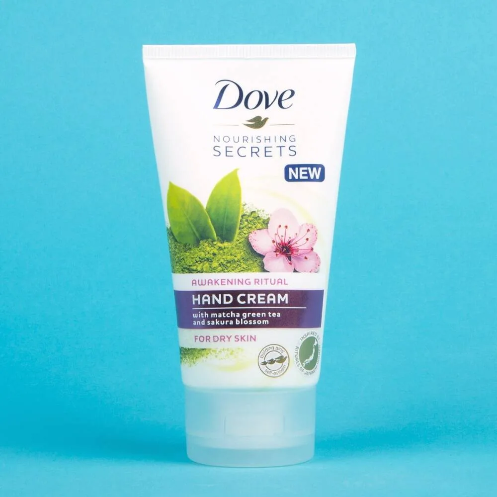 کرم دست ماچا و شکوفه گیلاس Secret داو Dove ضدخشکی، مغذی پوست وناخن، ۷۵ میل